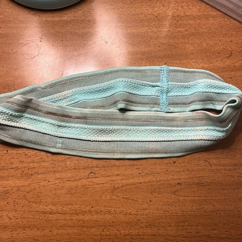 11 Headbands - Picture 3 of 9